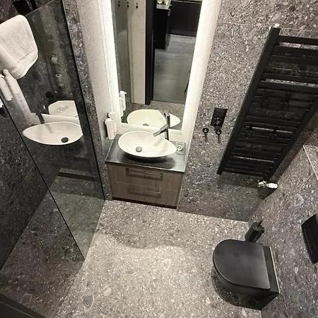 Cracow Old Town Luxury Apartments, Pool & Gym & Sauna & Parking & 24H Self Check-In Krakow Exterior photo